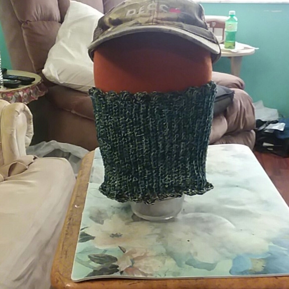 Versatile Scarf/Headband/Mask - Picture 3 of 7